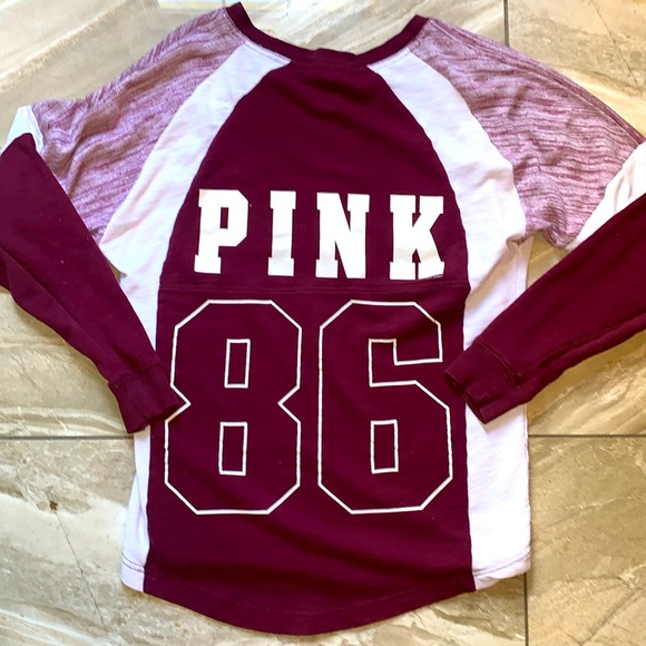 SIZE XS BUT FITS UP TO M VS PINK JESERY STYLE SWEATER - Picture 1 of 2